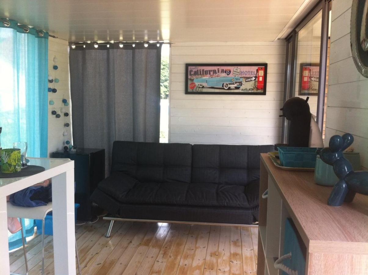 Les Nuits Insolites De La Mothe - Hebergement En Bulle Ou Tiny House Avec Spa Privatif Outremecourt Экстерьер фото